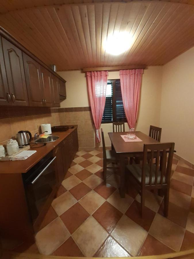 Apartman Damjanovic Cetinje Exterior photo